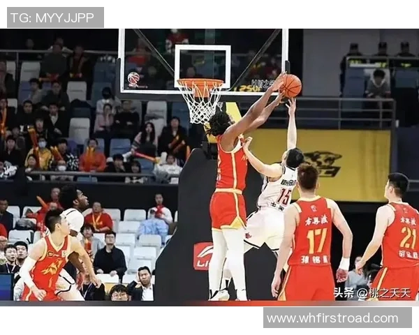 广东男篮与广厦精彩对决回放全场比赛精彩瞬间回顾
